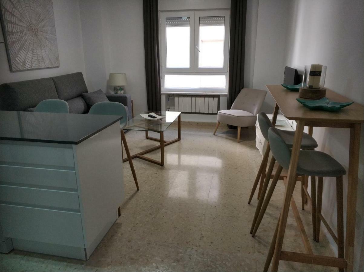 Guesting Comodoro Apartment Cadiz Ngoại thất bức ảnh