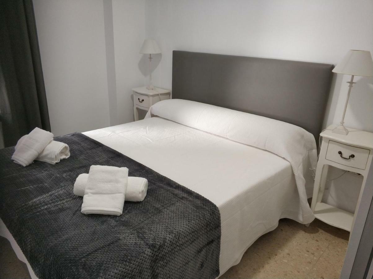 Guesting Comodoro Apartment Cadiz Ngoại thất bức ảnh